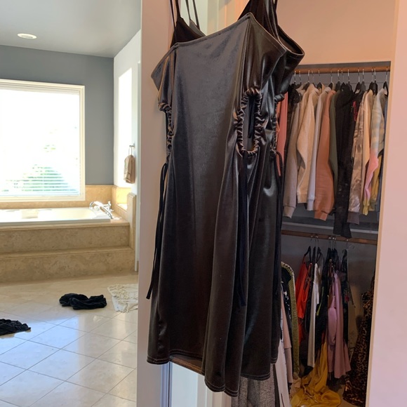 Suede olive Pewter dress with cut outs - Picture 6 of 6